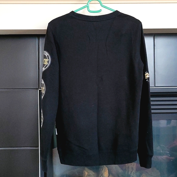 Pink Victoria Secret gold sequin black long sleeve top Size XS - Picture 2 of 11